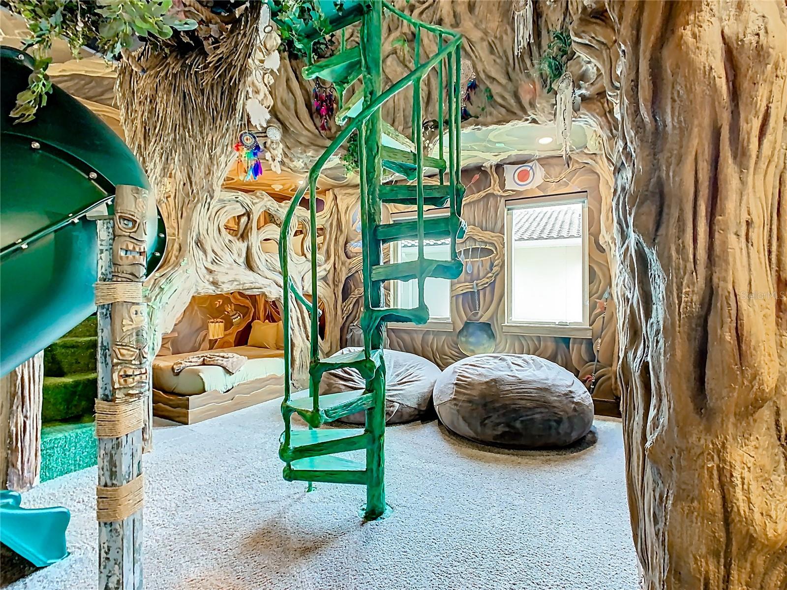 REUNION WEST FAIRWAYS 17 & 18 REP - Residential