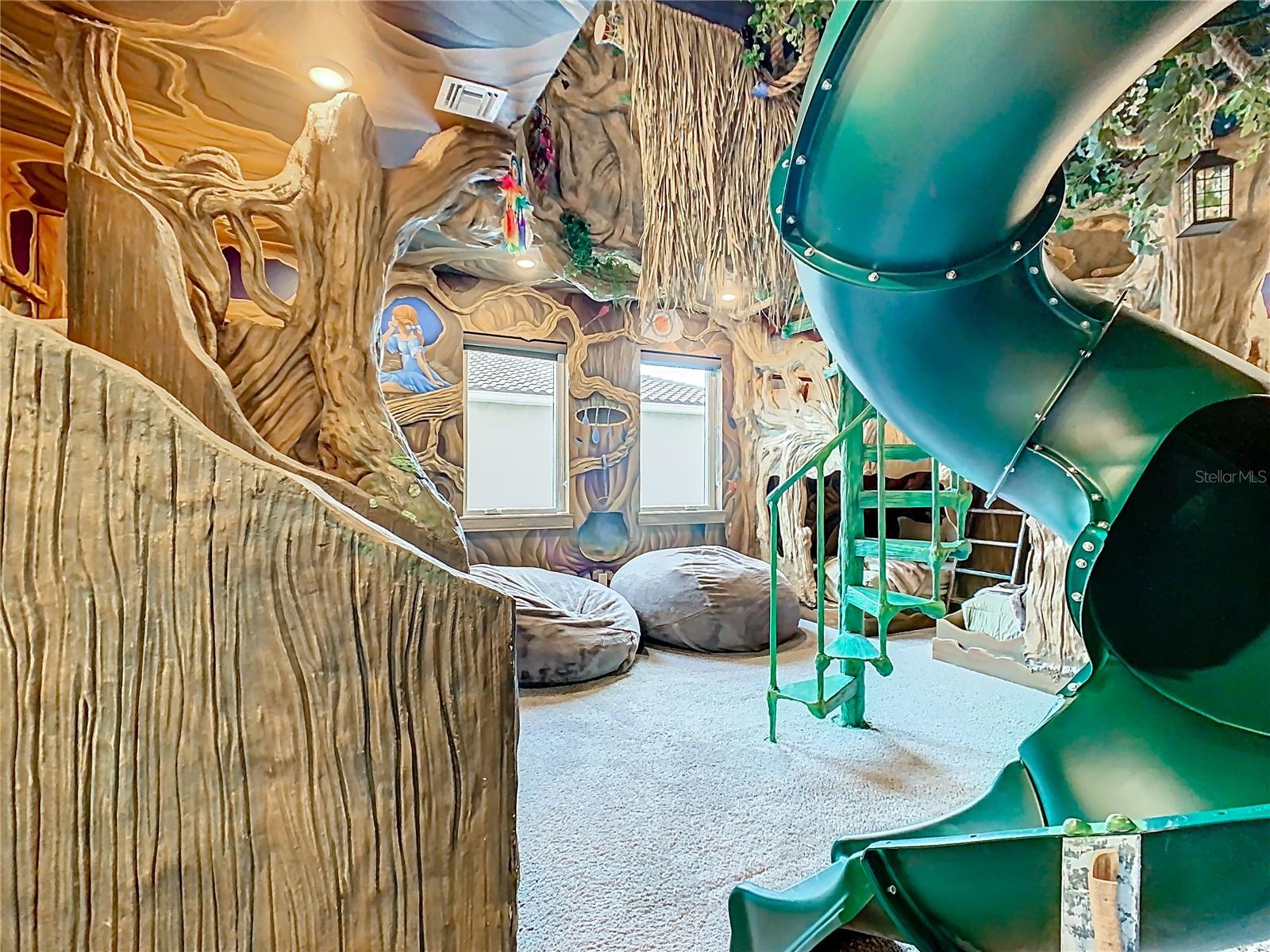 REUNION WEST FAIRWAYS 17 & 18 REP - Residential