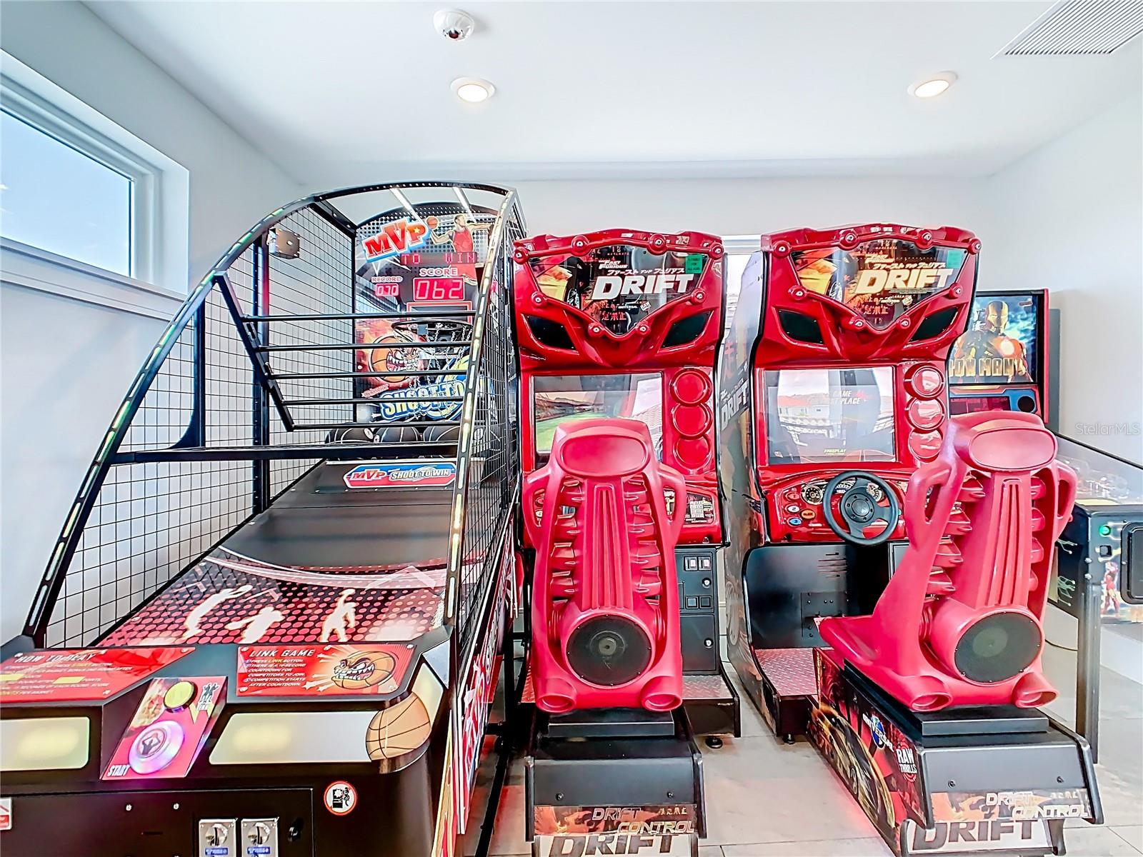 REUNION WEST FAIRWAYS 17 & 18 REP - Residential