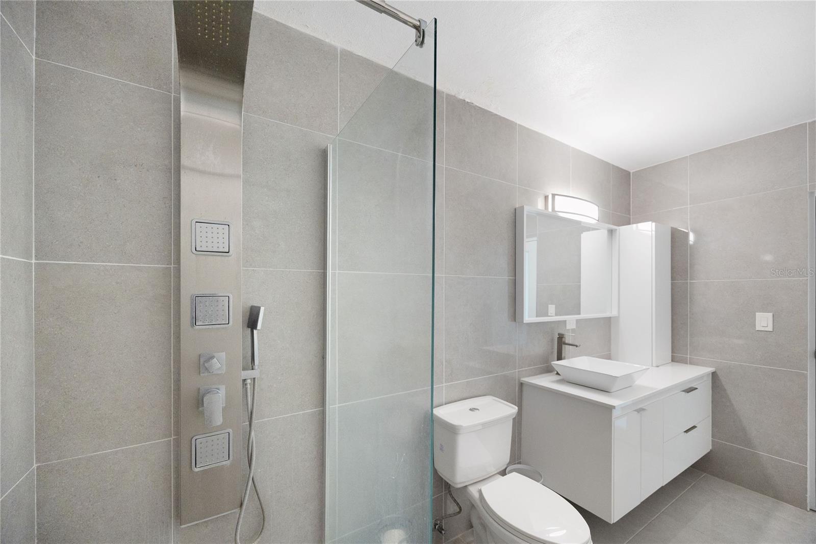 VILLA VERDE - Residential