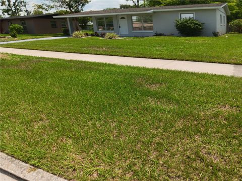 Photo of 2103 Mantilla Avenue, Orlando, FL 32811 (MLS # O6314835)