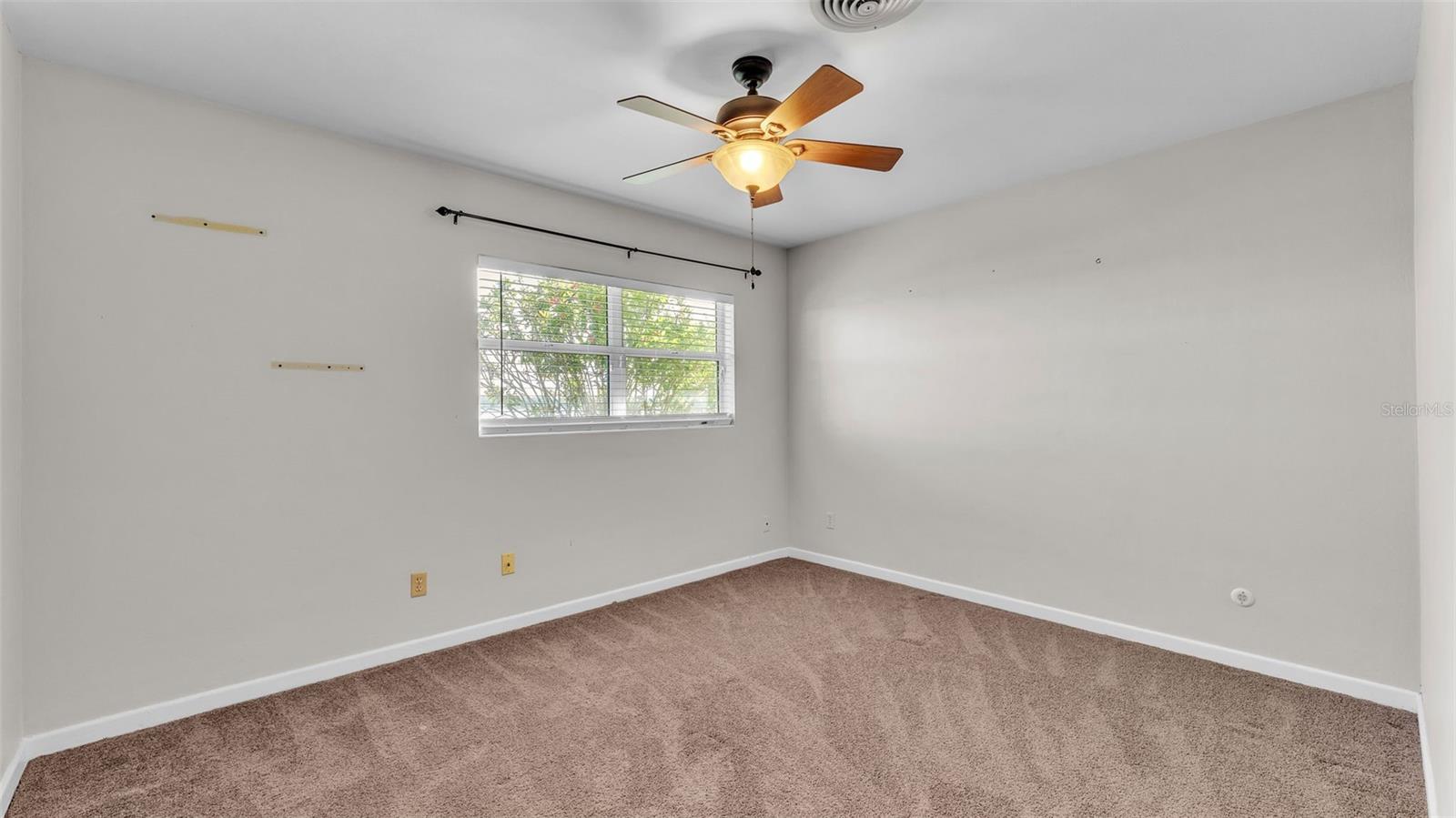 LAKE REGION PARADISE IS - Residential