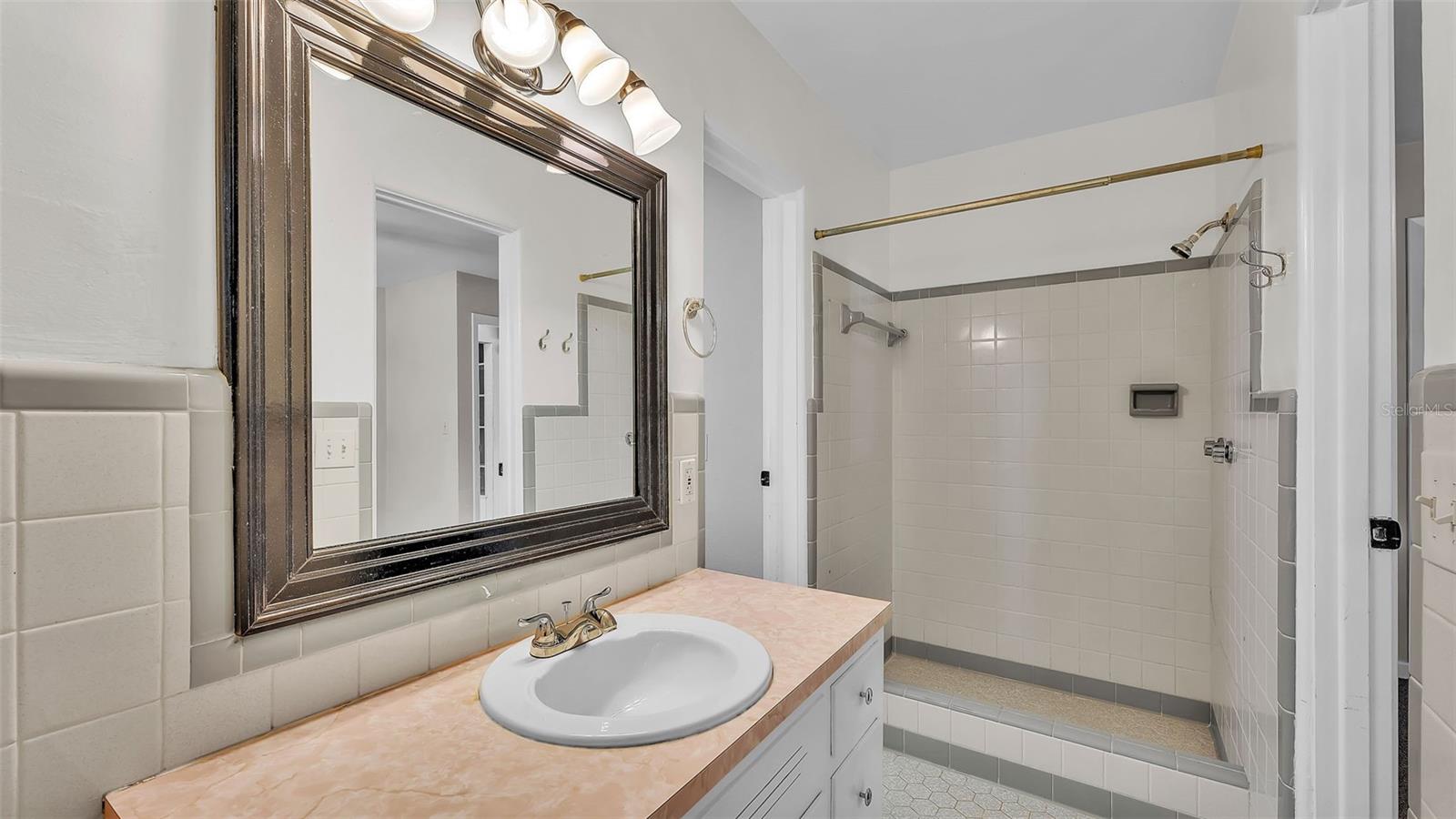 LAKE REGION PARADISE IS - Residential