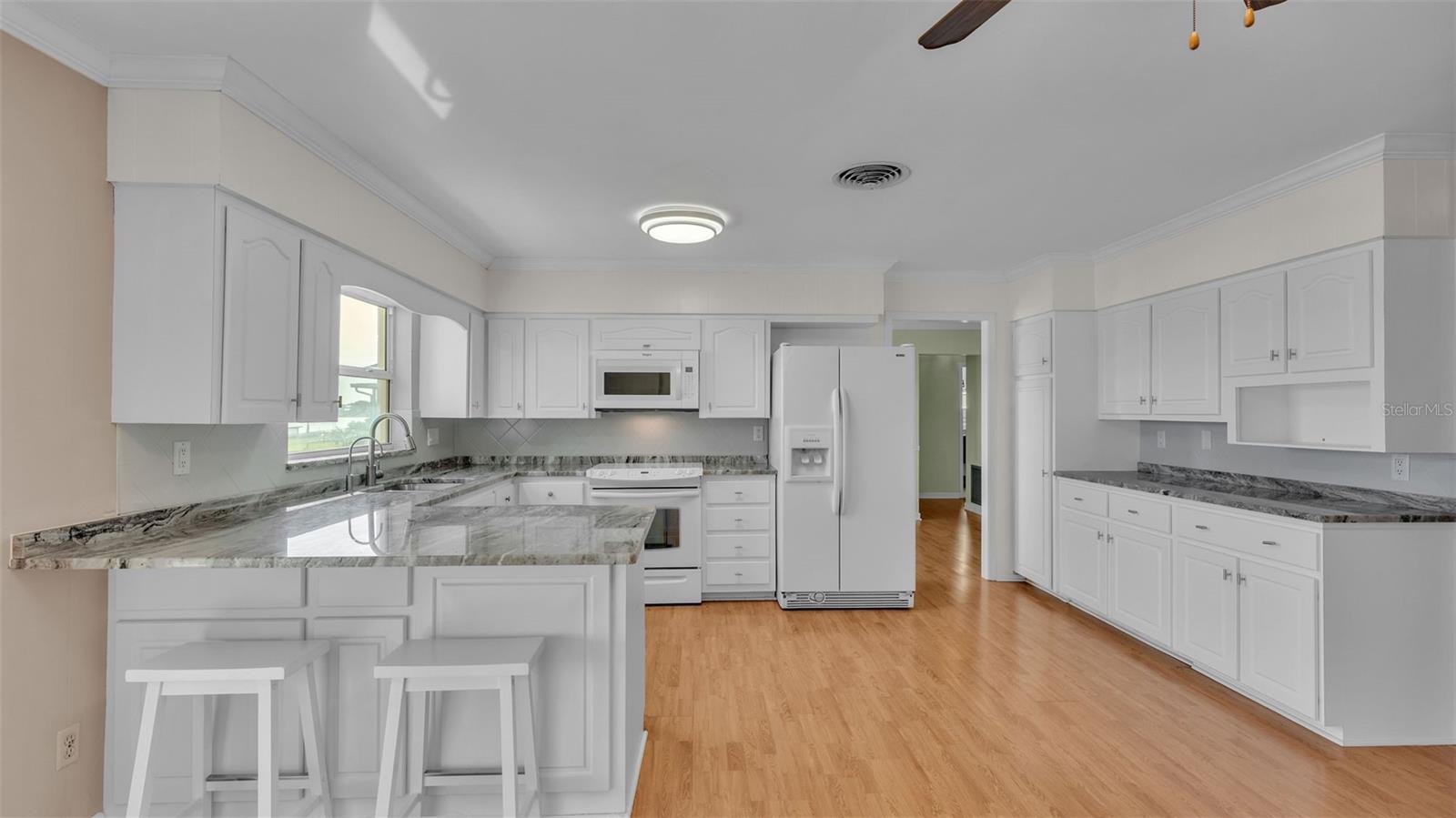 LAKE REGION PARADISE IS - Residential