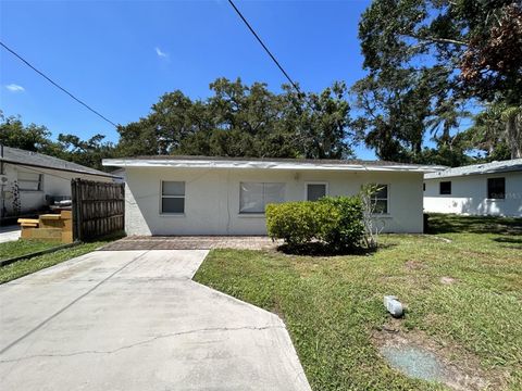 A home in SARASOTA