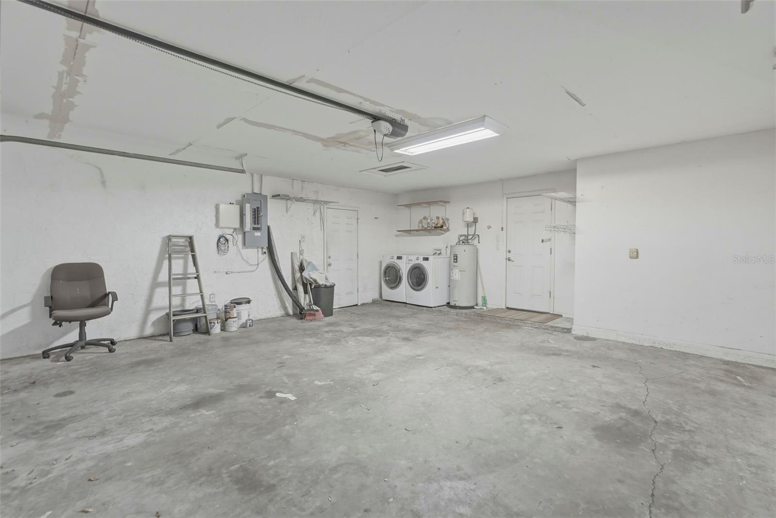 BONNIE BAY COUNTRY CLUB ESTATES-PHASE 5 - Residential