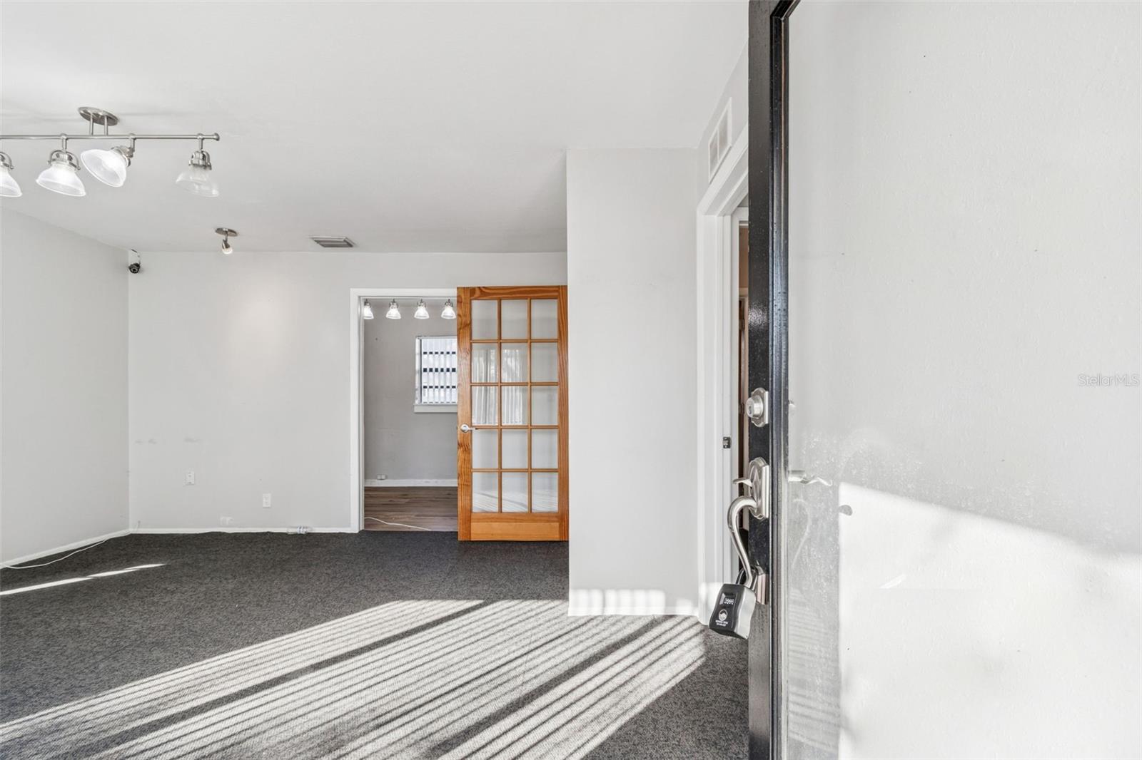 OAKWOOD WALKER REP - Residential