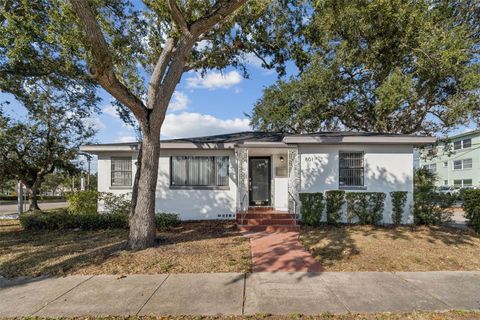Photo of 801 49th Street N, St Petersburg, FL 33710 (MLS # TB8489491)