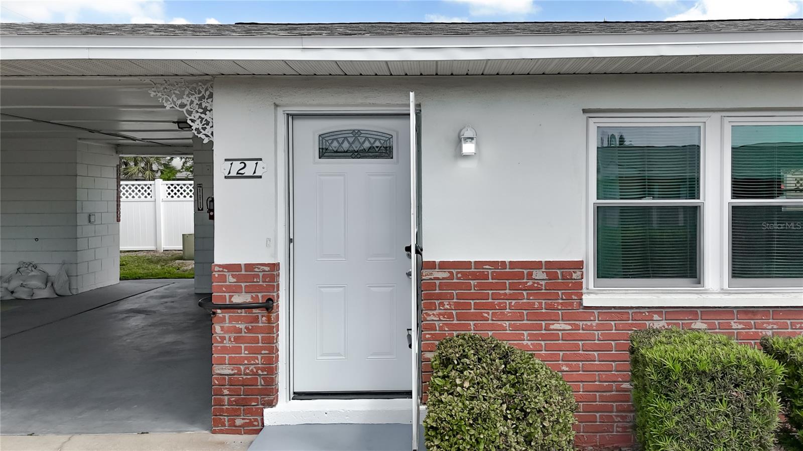 12400 PARK BOULEVARD 121