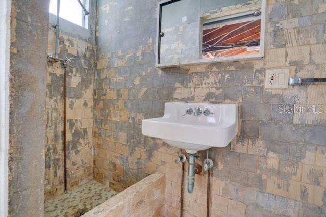 SOUTH CSWY ISLE 4TH ADD - Residential