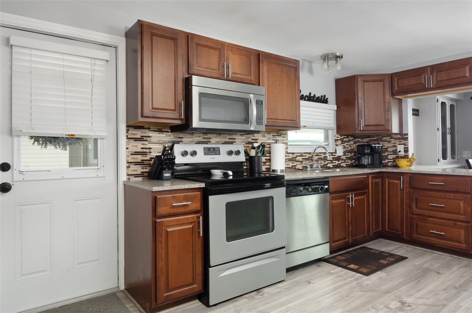 SUNSET PALMS UNREC - Residential