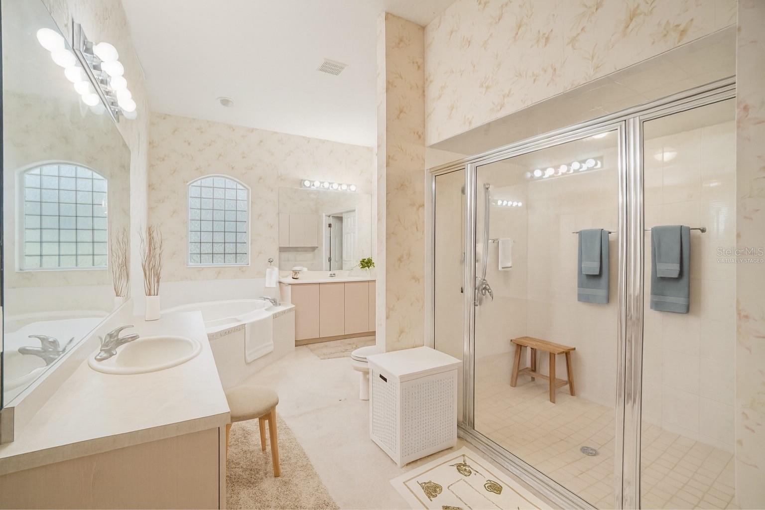 PARKER POINTE PH 01 - Residential