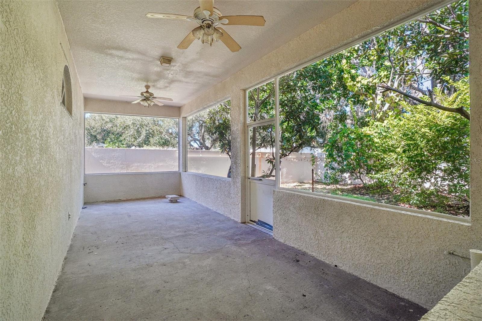 PARKER POINTE PH 01 - Residential