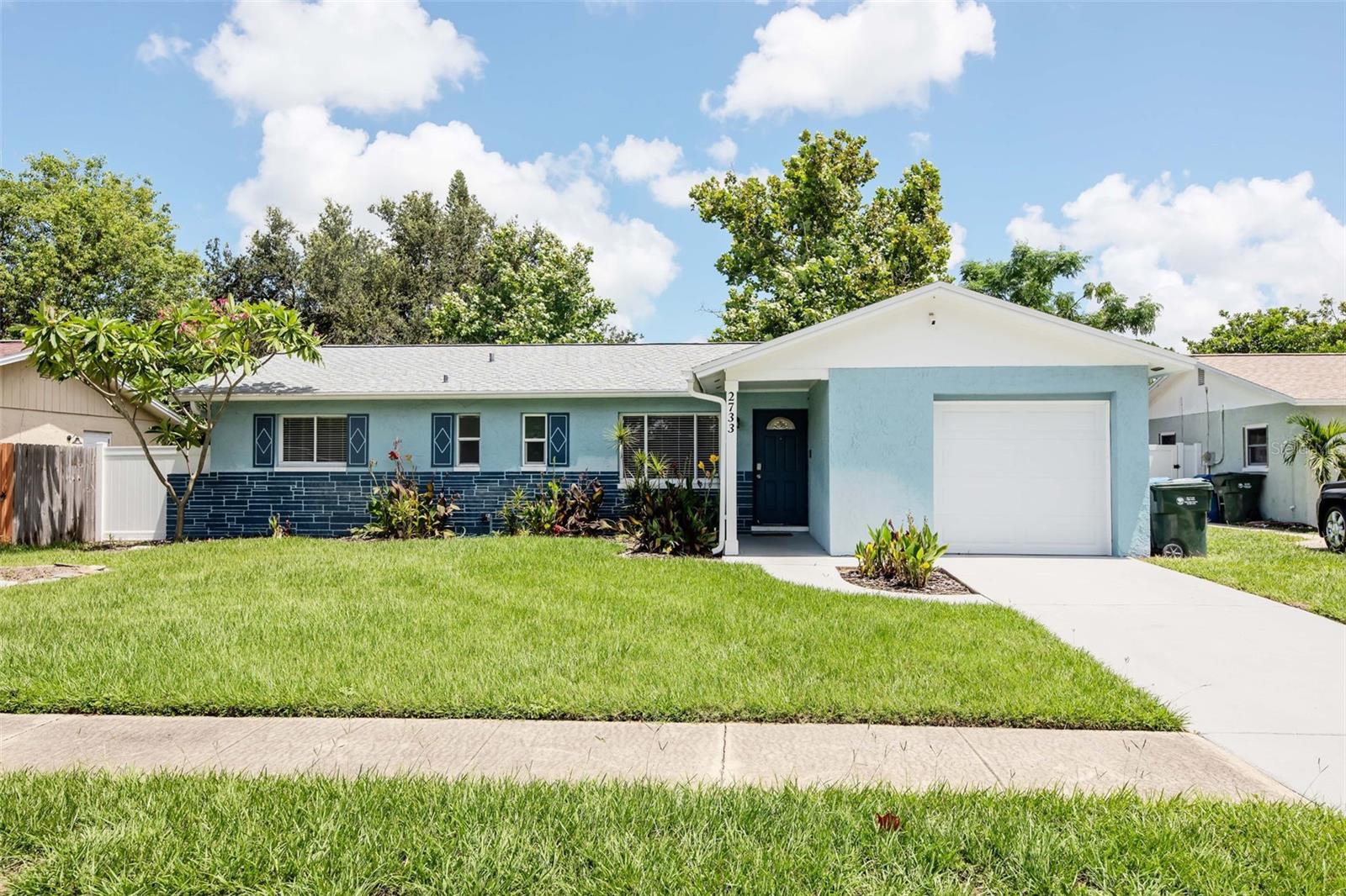 WHISPERING PINES ESTATES 1ST ADD - Residential