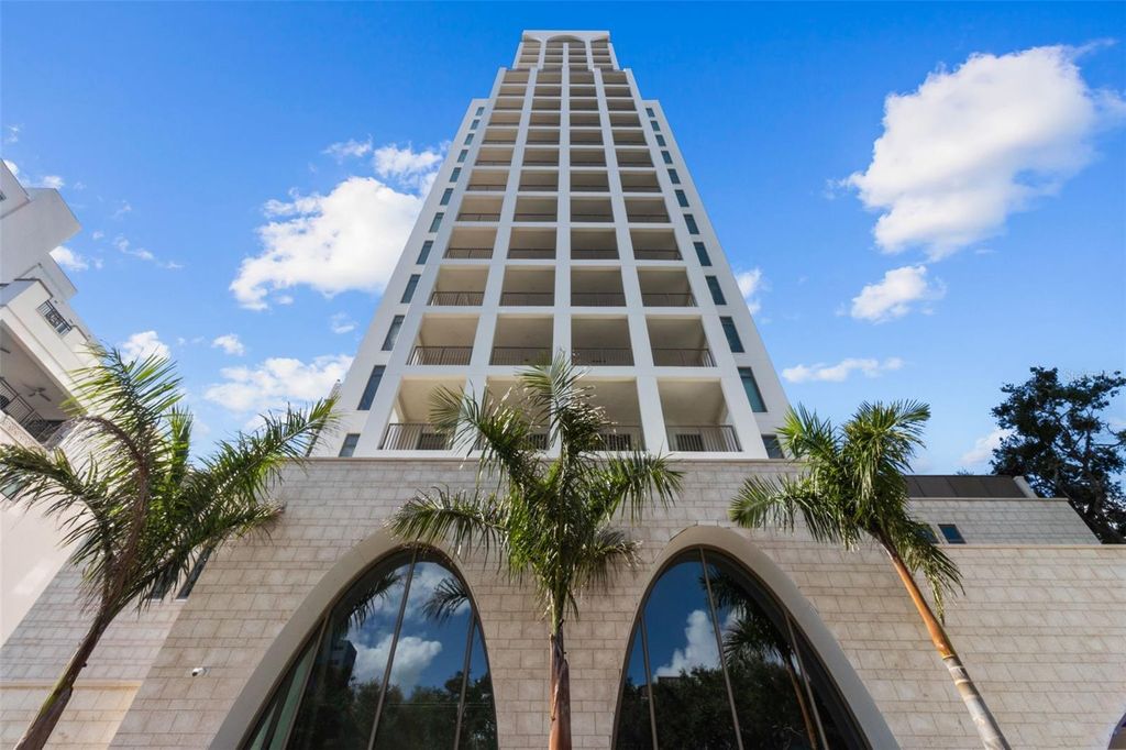 Photo of 126 4th Avenue NE #601, St Petersburg, FL 33701 (MLS # TB8412411)