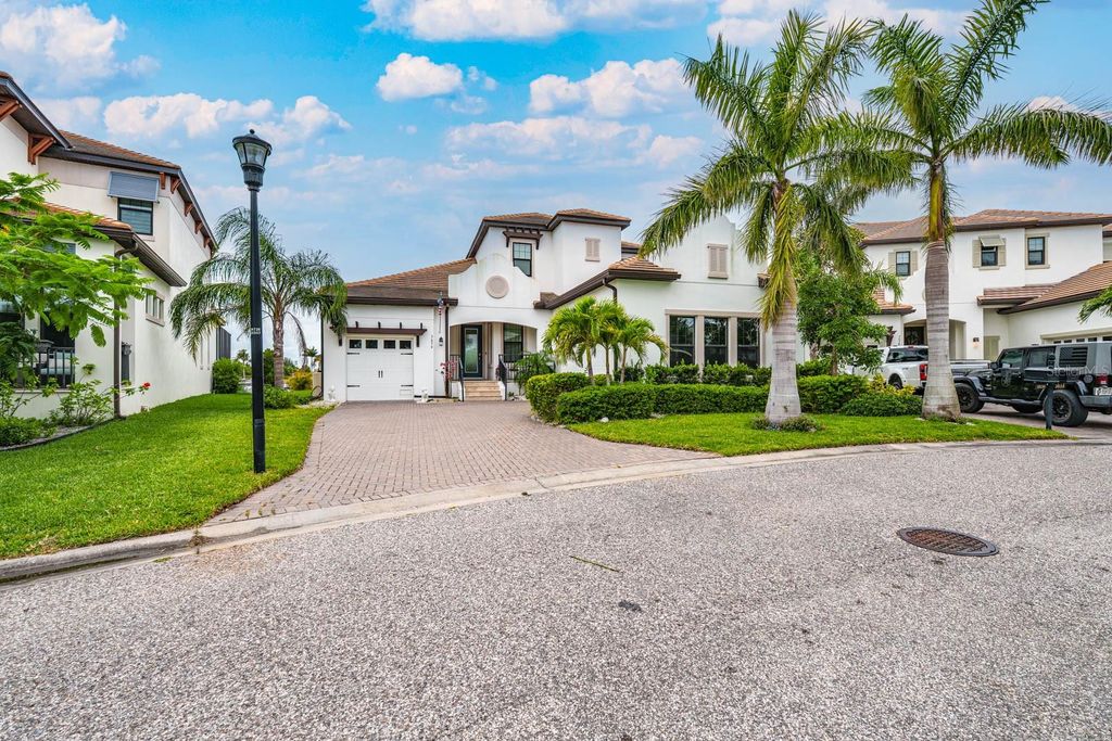 Photo of 3036 Christophers Watch Lane, Ruskin, FL 33570 (MLS # TB8402638)