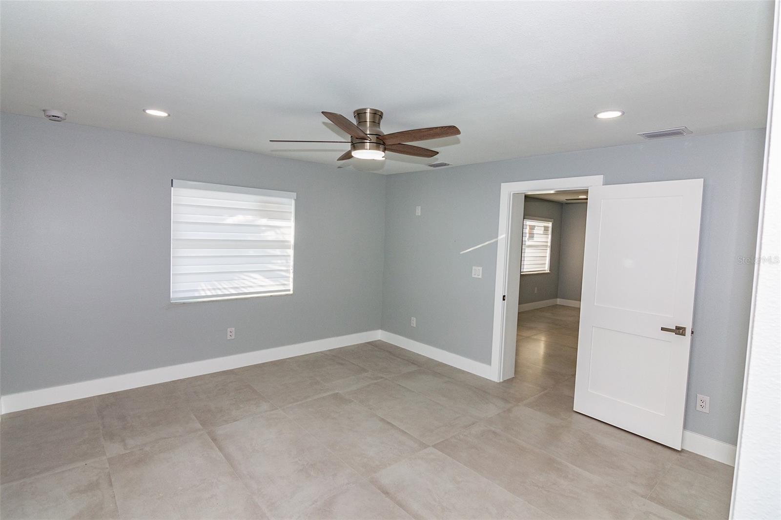 MADEIRA SHORES 1ST ADD - Residential