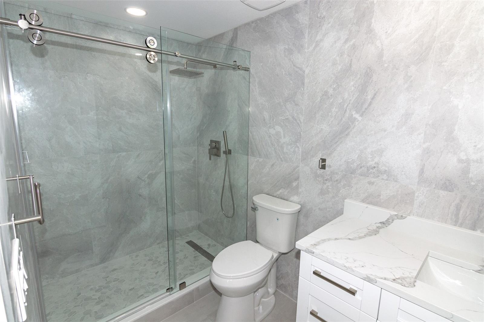 MADEIRA SHORES 1ST ADD - Residential