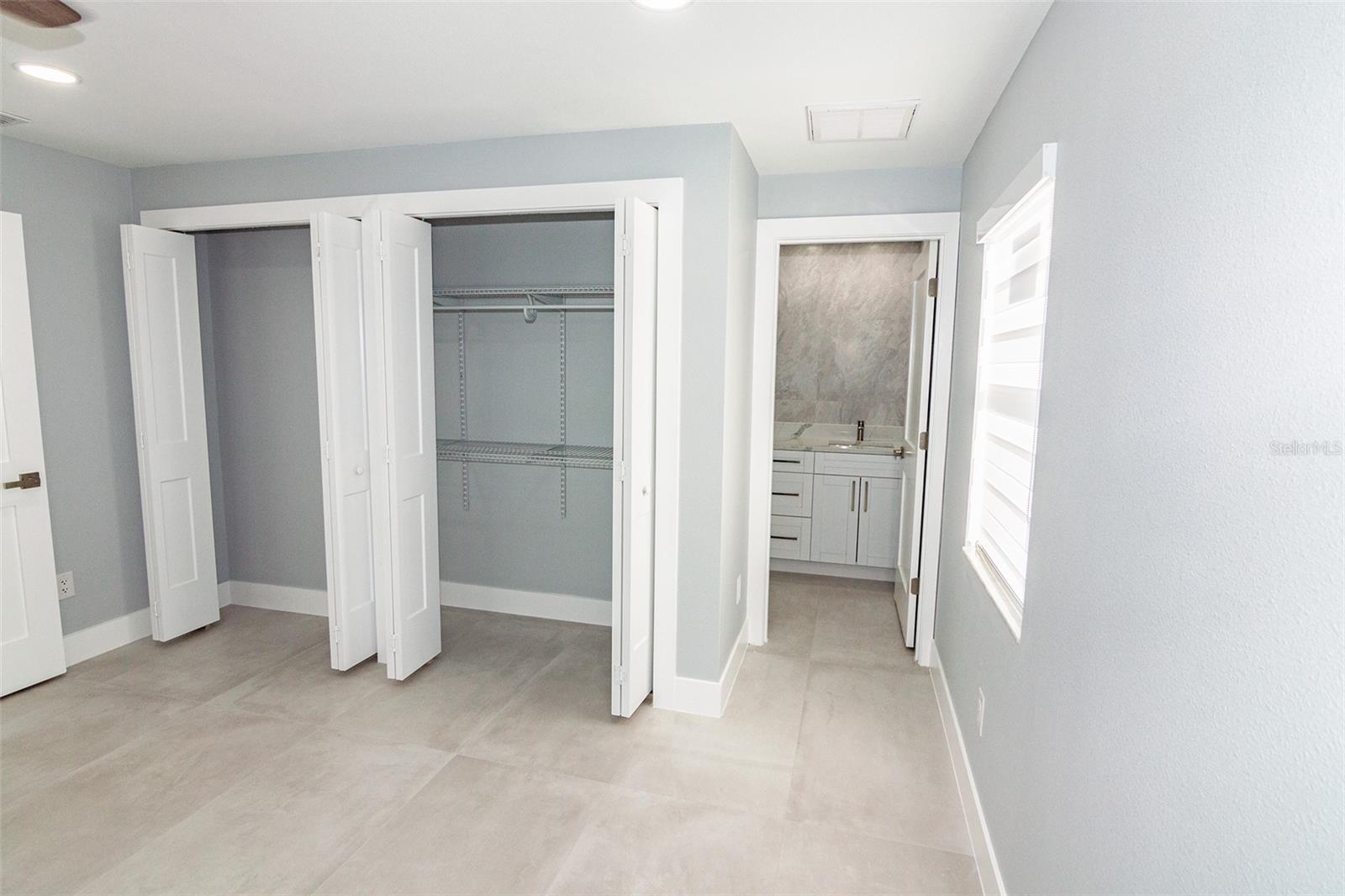 MADEIRA SHORES 1ST ADD - Residential