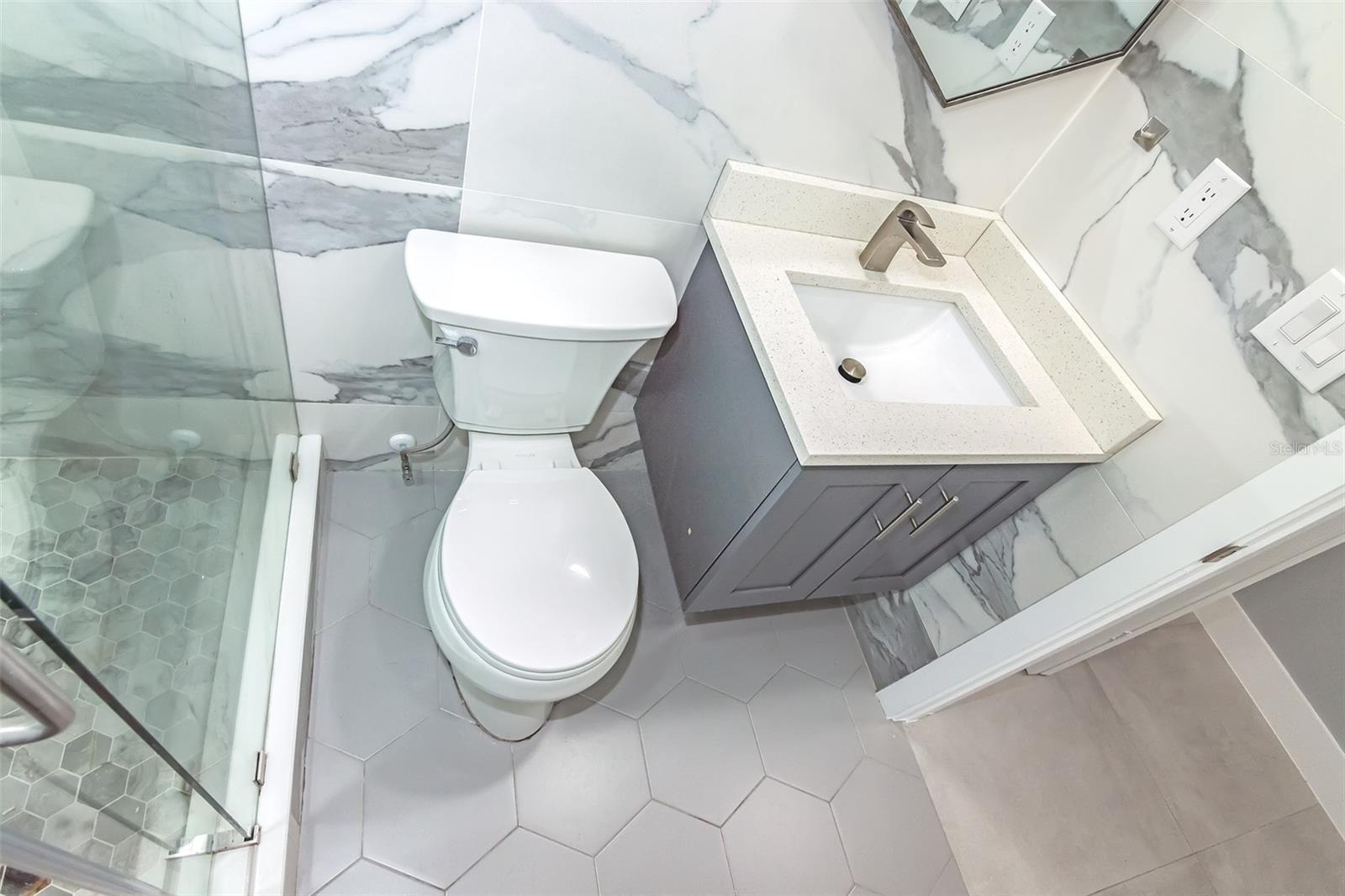 MADEIRA SHORES 1ST ADD - Residential