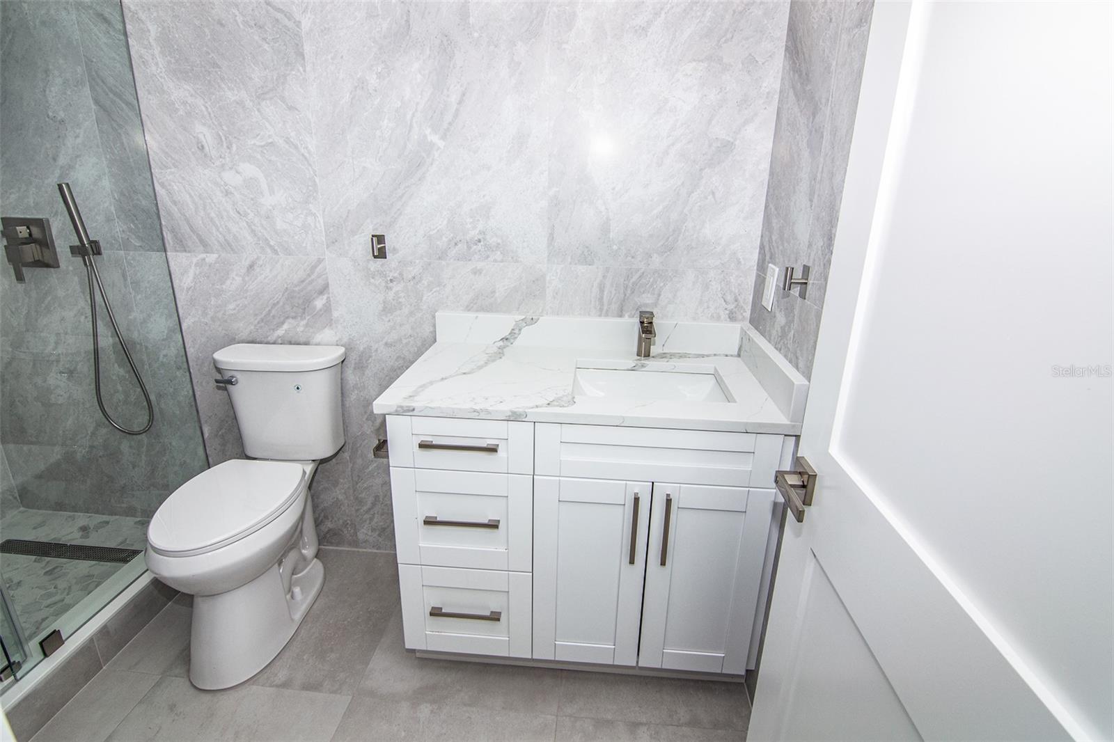 MADEIRA SHORES 1ST ADD - Residential