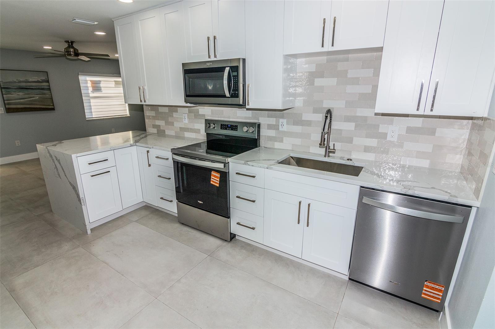 MADEIRA SHORES 1ST ADD - Residential