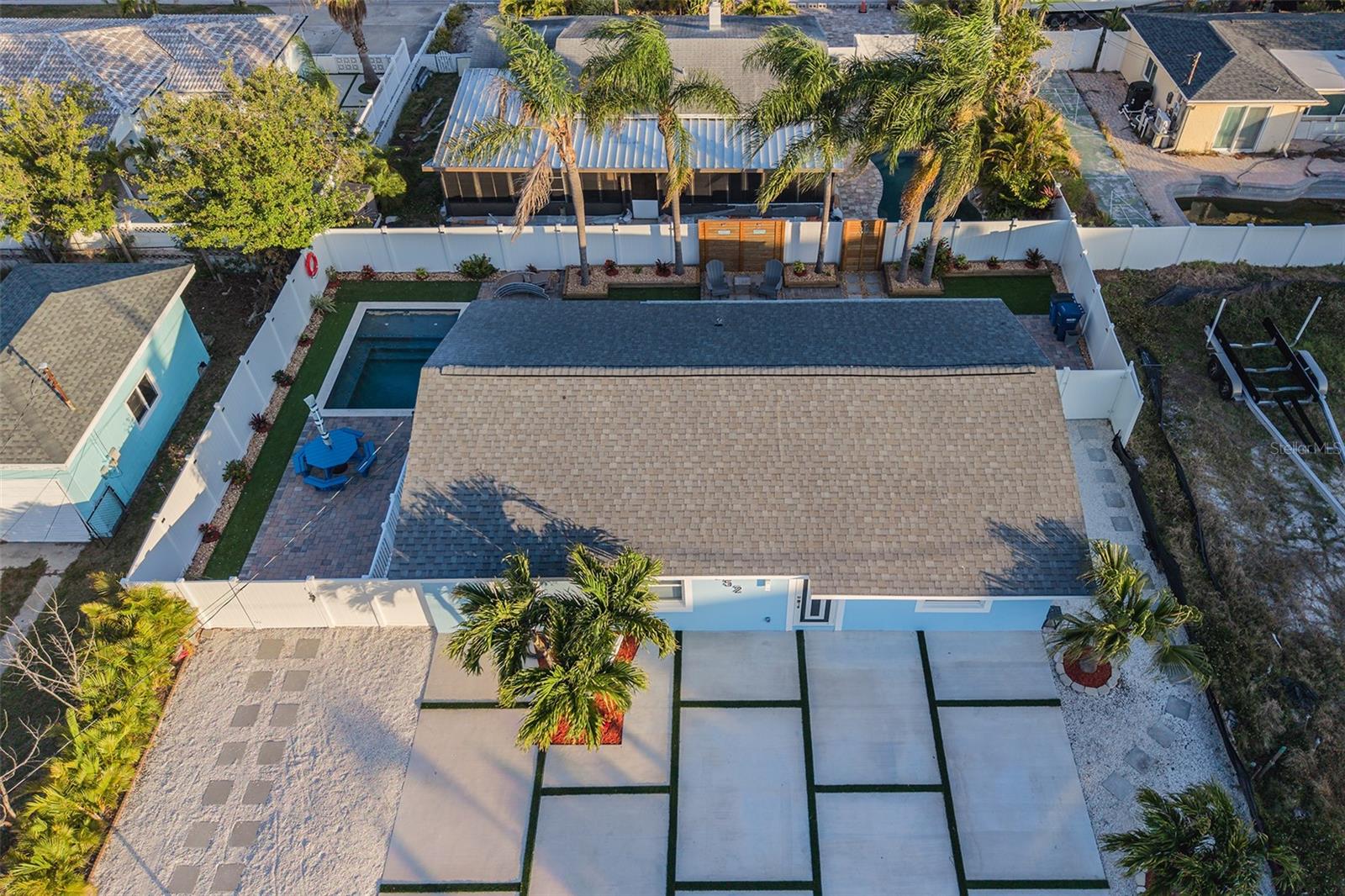 MADEIRA SHORES 1ST ADD - Residential