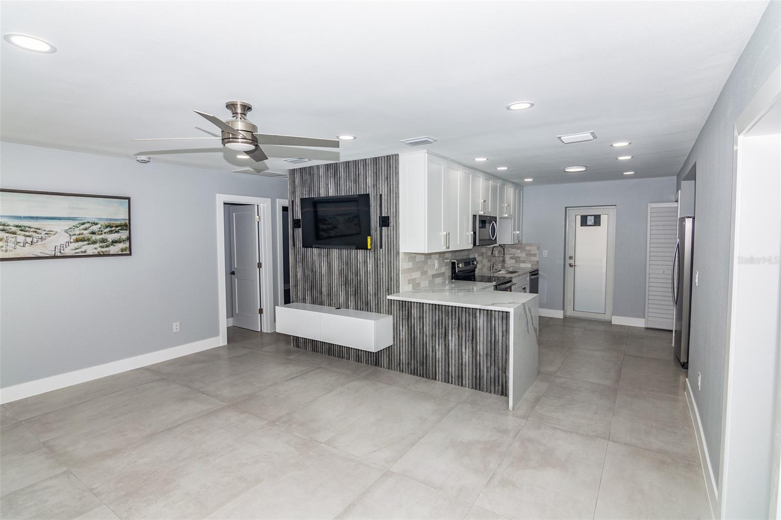 MADEIRA SHORES 1ST ADD - Residential