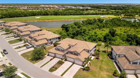 5843 WAKE FOREST RUN 104 BRADENTON FL 34211