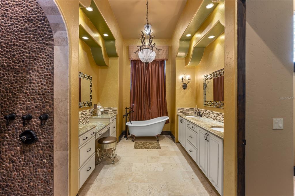 DAVIS SHORES - Residential