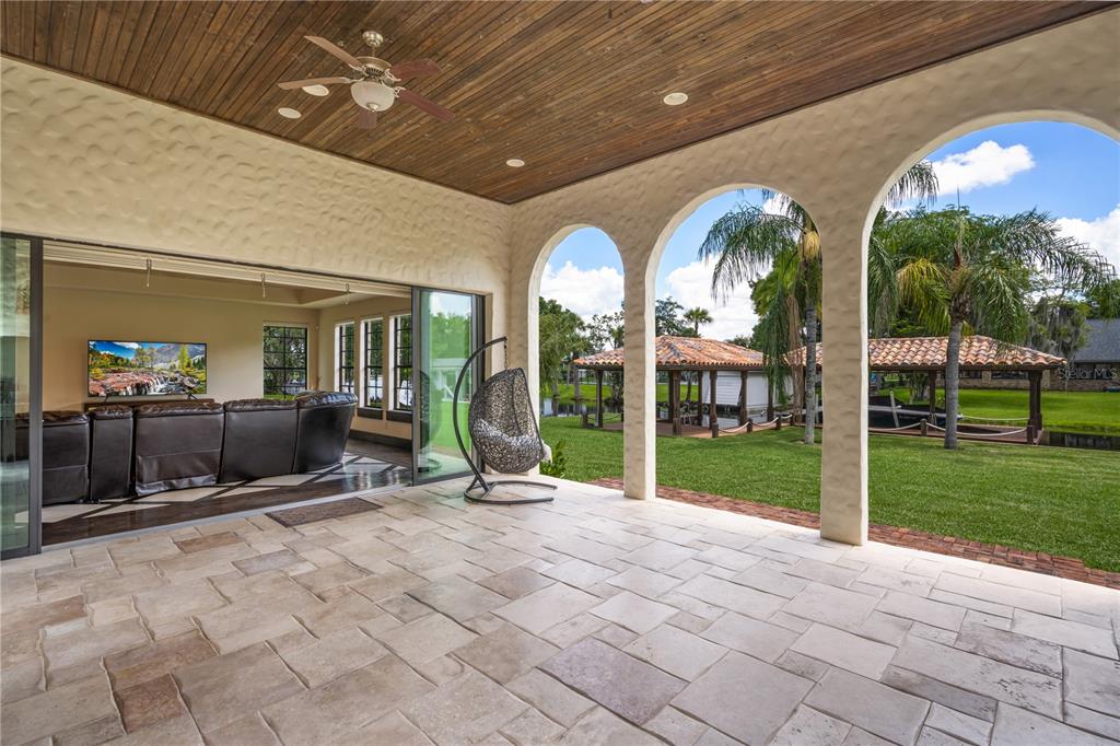 DAVIS SHORES - Residential