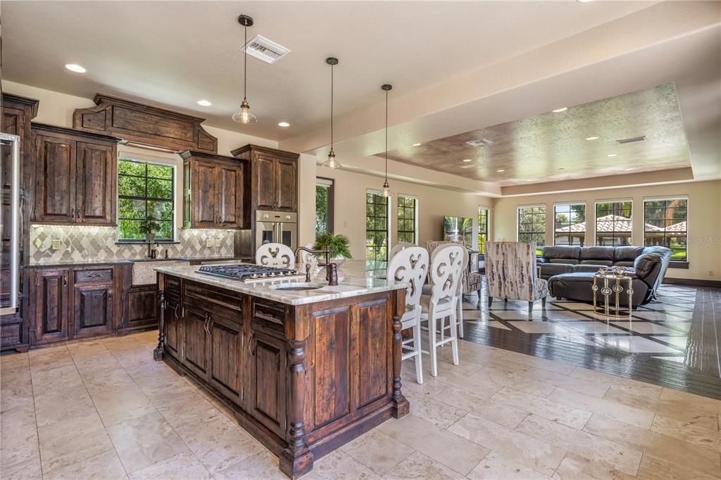 DAVIS SHORES - Residential