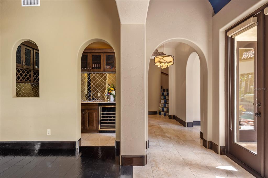 DAVIS SHORES - Residential