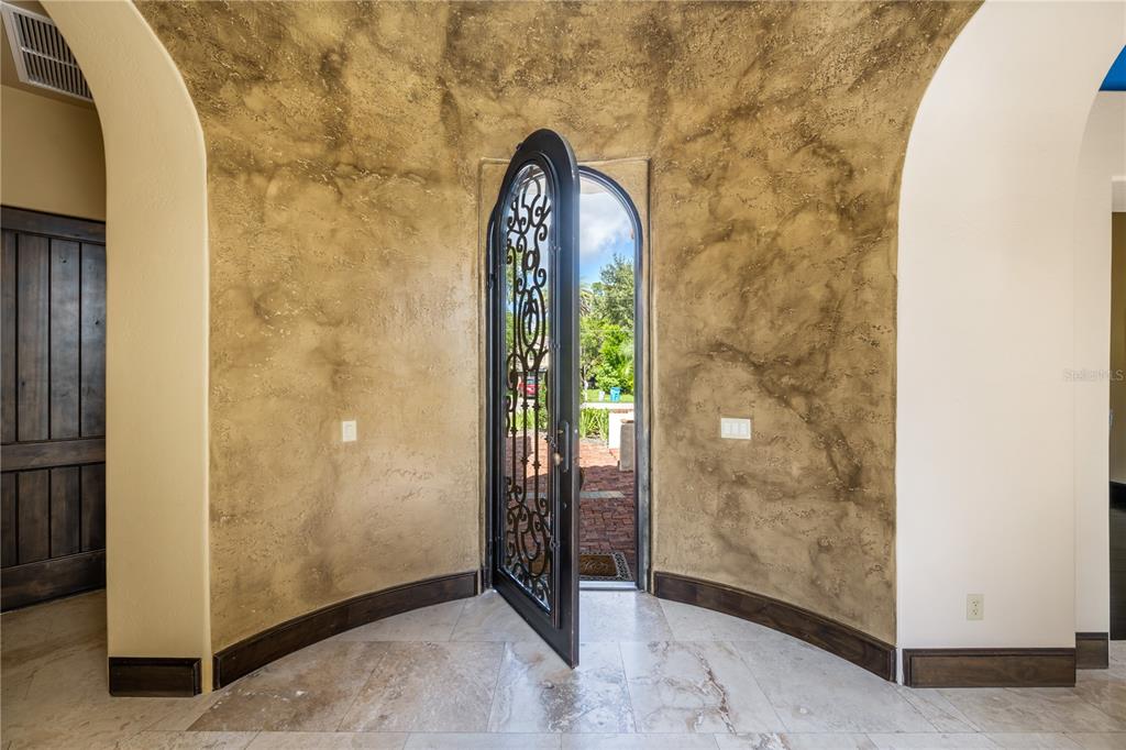 DAVIS SHORES - Residential