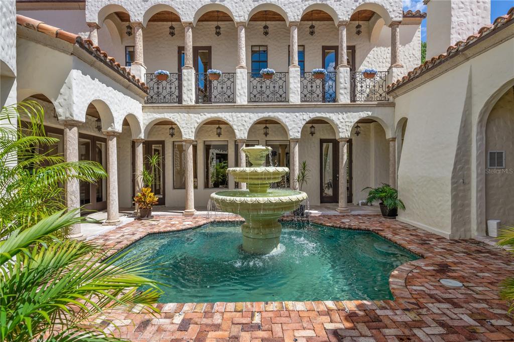 DAVIS SHORES - Residential