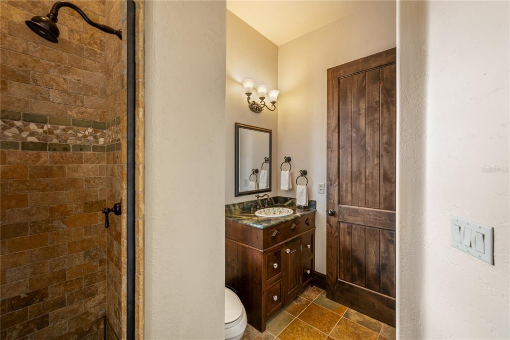 DAVIS SHORES - Residential