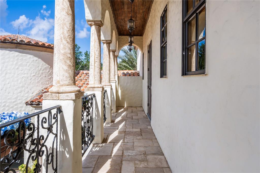 DAVIS SHORES - Residential