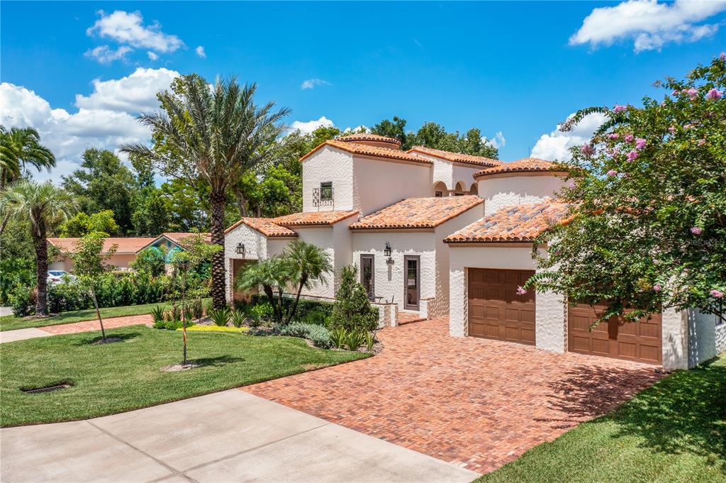 DAVIS SHORES - Residential