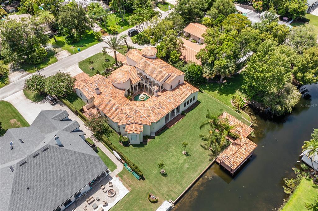 DAVIS SHORES - Residential