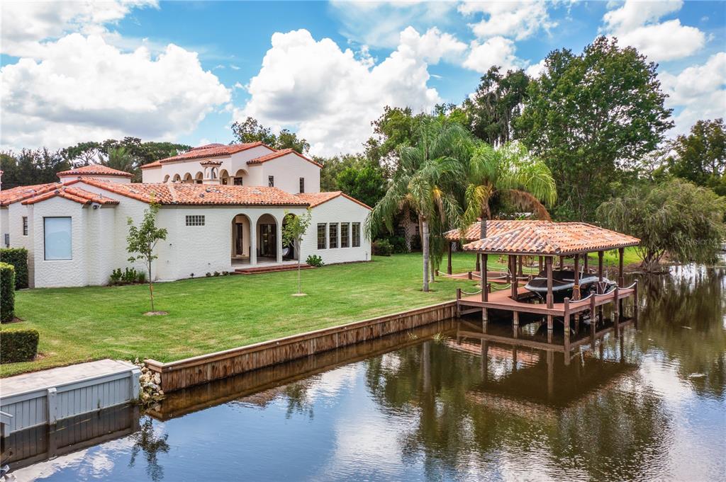 DAVIS SHORES - Residential