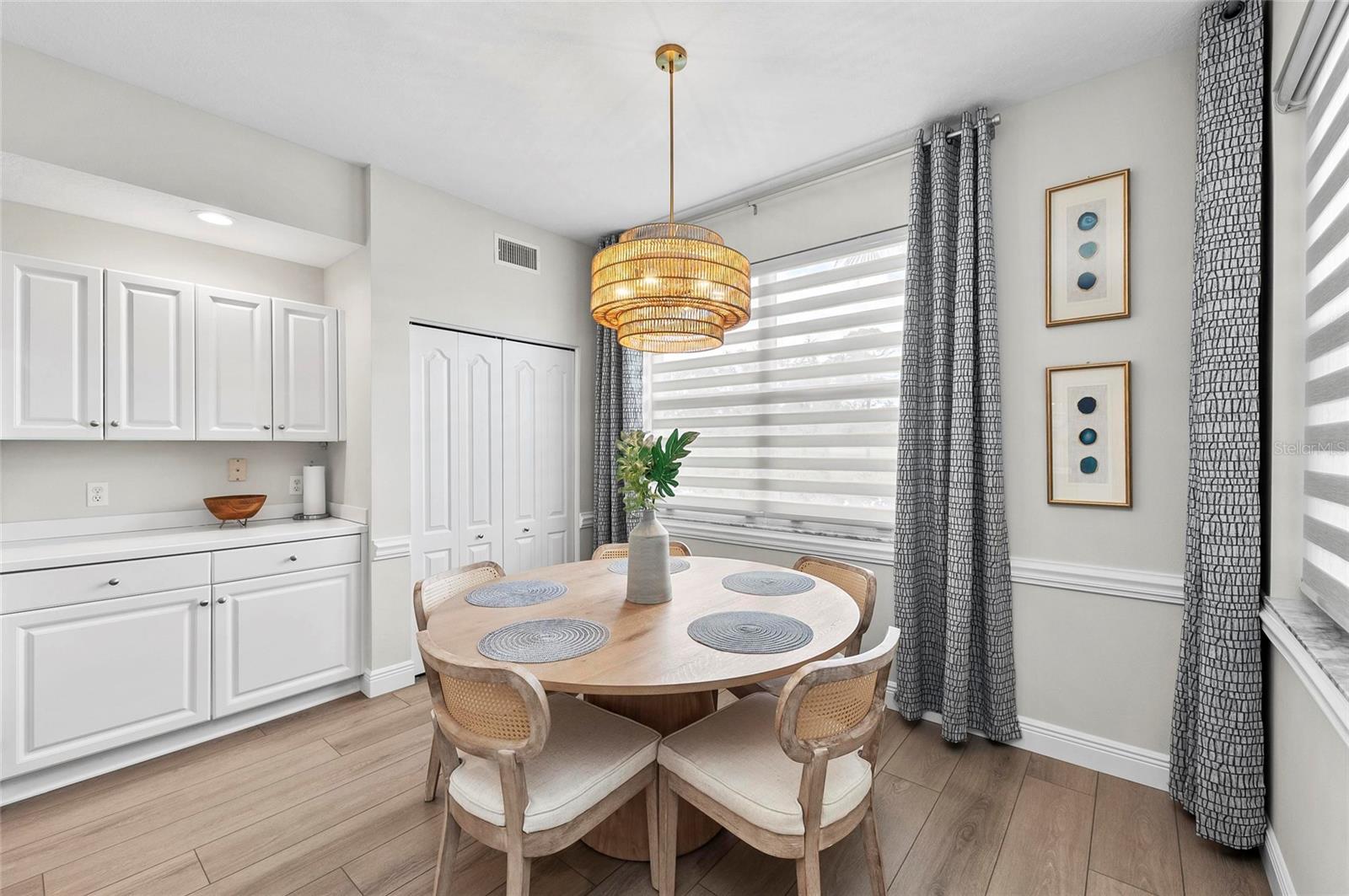 HERITAGE OAKS GOLF & COUNTRY CLUB - Residential Lease