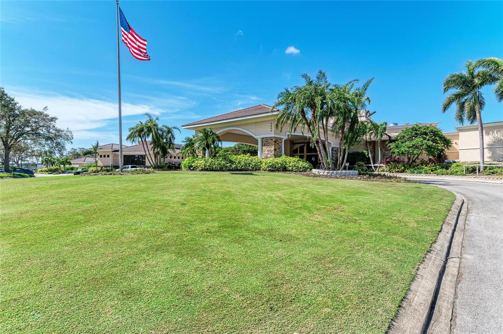 HERITAGE OAKS GOLF & COUNTRY CLUB - Residential Lease