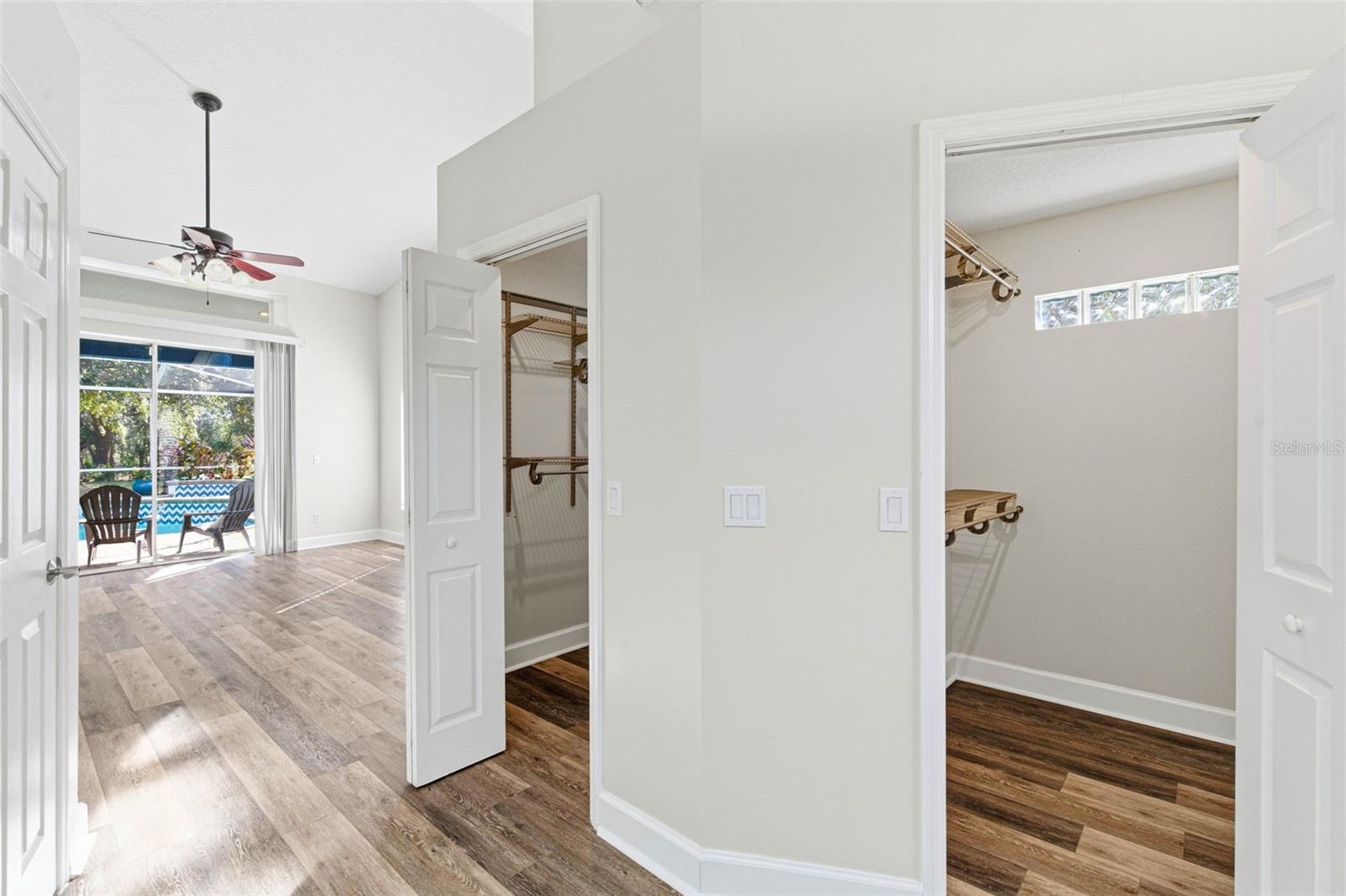 COLONIAL OAKS - Residential