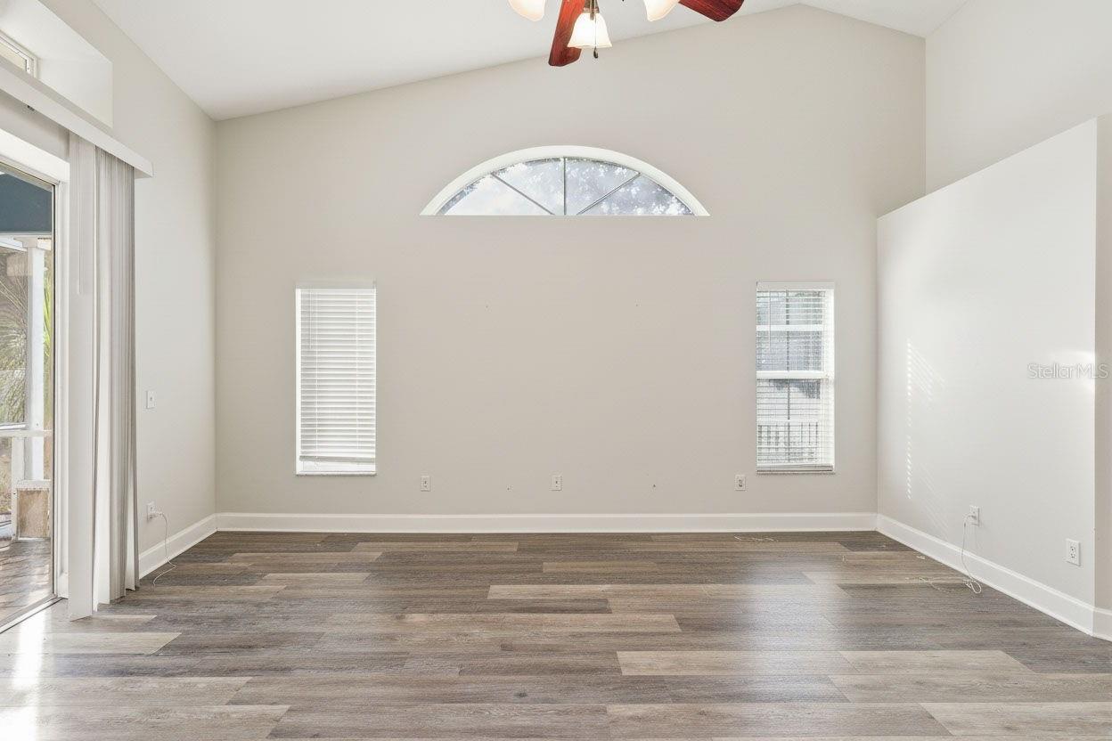 COLONIAL OAKS - Residential