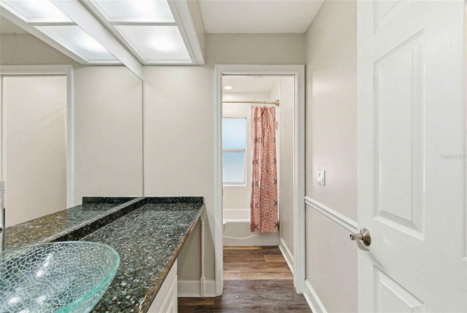 COLONIAL OAKS - Residential