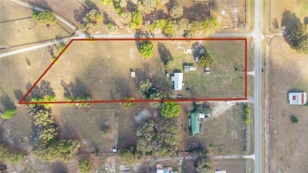 Photo of 12620 SE Maricamp Road, Ocklawaha, FL 32179 (MLS # GC538277)