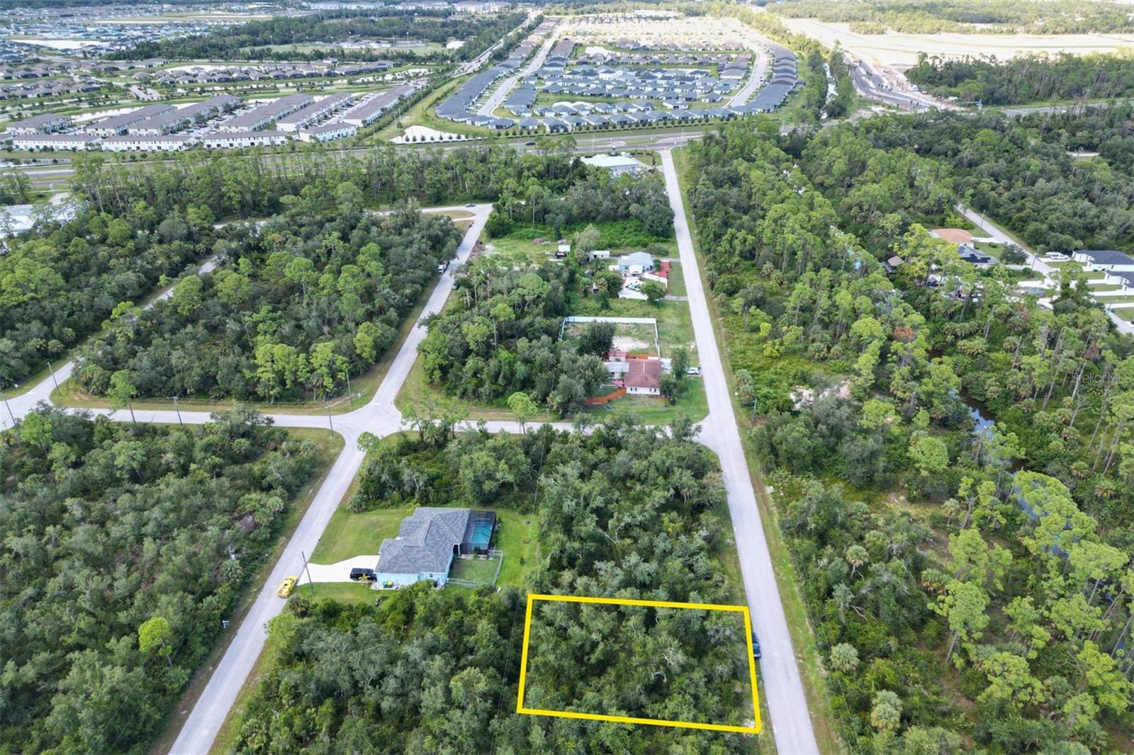 PORT CHARLOTTE SEC 046 - Land