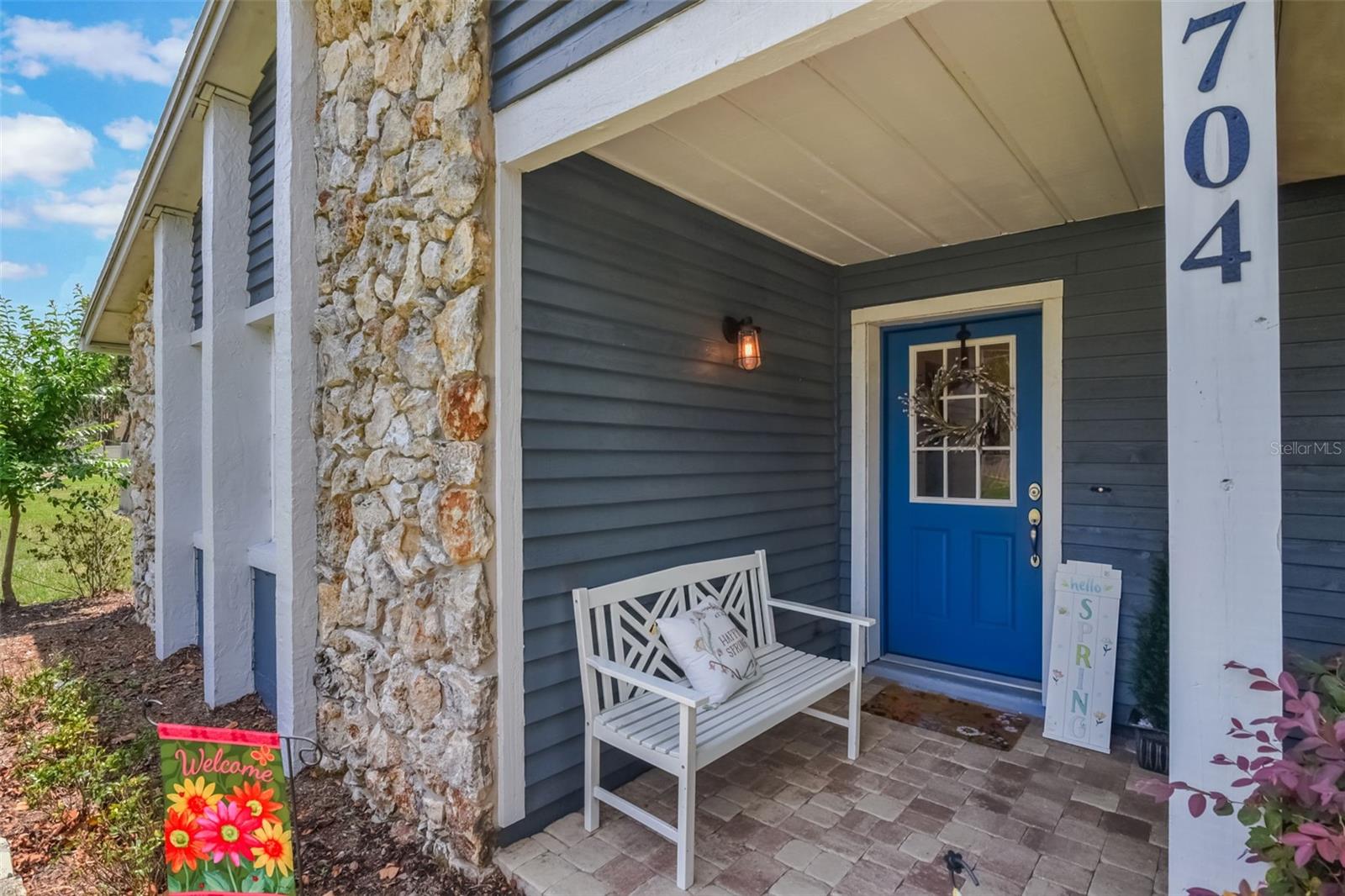 704 TANGERINE COURT