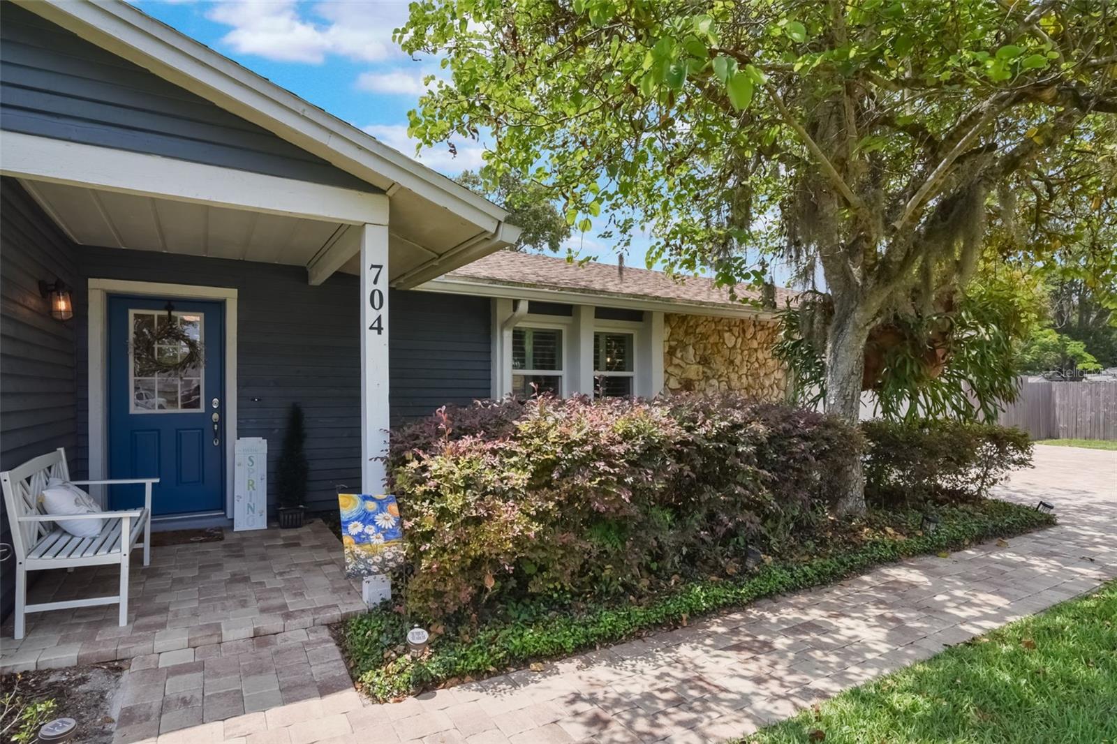 704 TANGERINE COURT