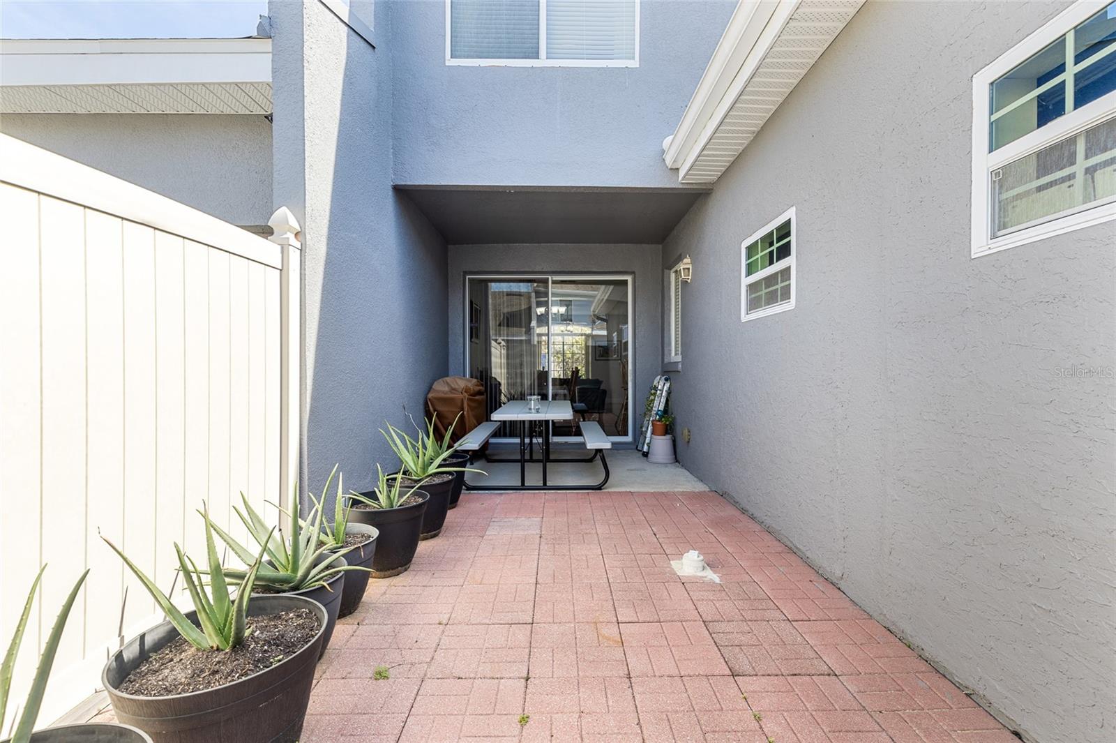 ISLAND WALK 49 71 - Residential